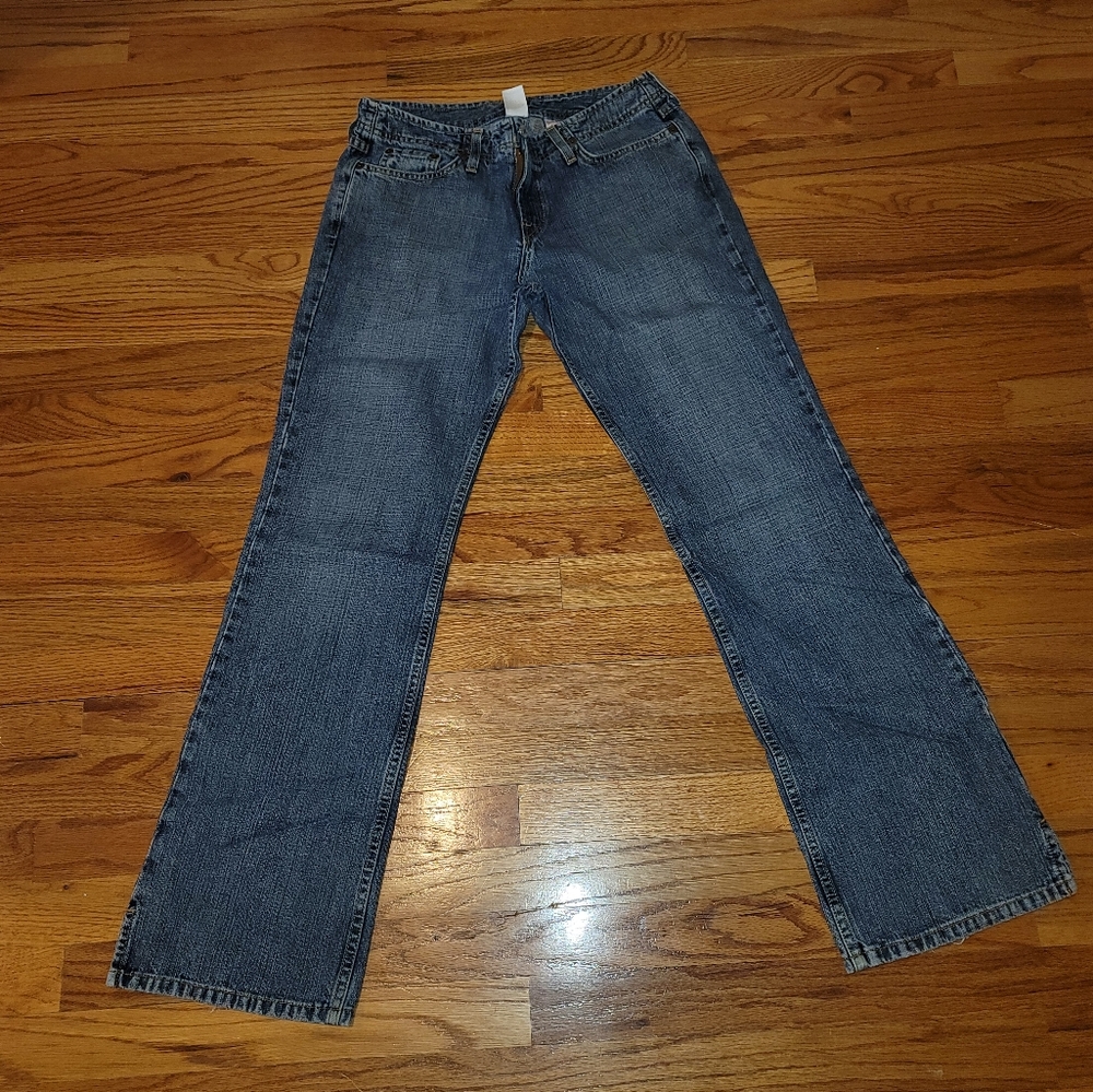 Lucky Brand Dungarees 8/29 By Gene Montesano